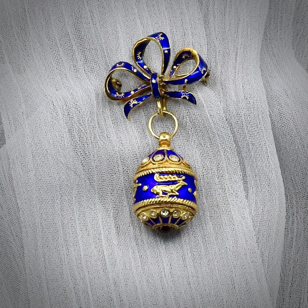 Vintage Italian Faberge Enamel Egg Pendant WITH 18K Gold Bow Pin